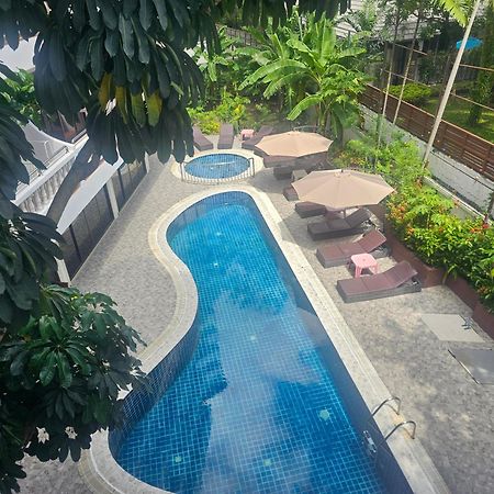 Patong Central Residence And Apartment Luaran gambar